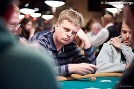 WSOP: Třetí den Colossusu už bez českých hráčů, Staszko potřetí v ITM, Růžička ničí Big Blind Ante