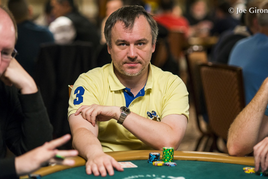 WSOP: Martin Staszko si dnes zahraje o náramek v &quot;talířáku&quot;, zbývá 41 hráčů