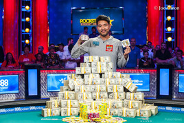 Pokerový svět má nového krále. Main Event WSOP 2018 ovládl John Cynn!