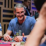 Poker Fever Series Main Event 5M GTD: Den 1C ovládl Slovák Jaroslav Pipiška