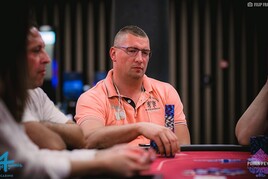 Poker Fever Series Main Event: Domácí barvy vede do třetího dne Jan Chrasćina