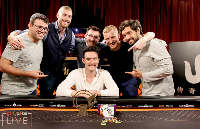 Triton Soči: High Roller pro Aymona Hatu, zpožděnému Super High Rolleru zatím vévodí Manig Loeser