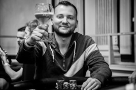 Michal Mrakeš a Petr Targa si dnes zahrají finále EPS High Rolleru v belgickém Spa