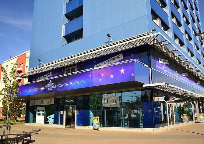 V hradecké Alessandrii si před Vánoci zahrajete o 200.000 Kč GTD