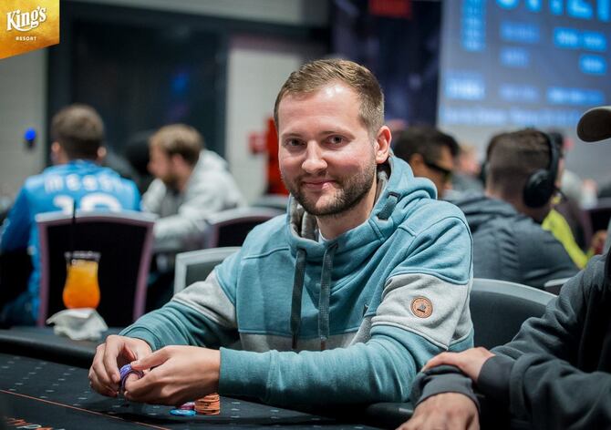 Těžký to život pokerového hráče aneb jak Mraky přišel o 1,5 milionu!