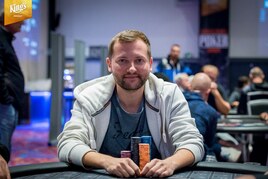 Michal Mrakeš je po startovních flightech Main Eventu Master Classics of Poker mezi nejlepšími!