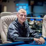 GCOP Mini Main Event 1AB: Postupuje jeden Čech a jeden Slovák