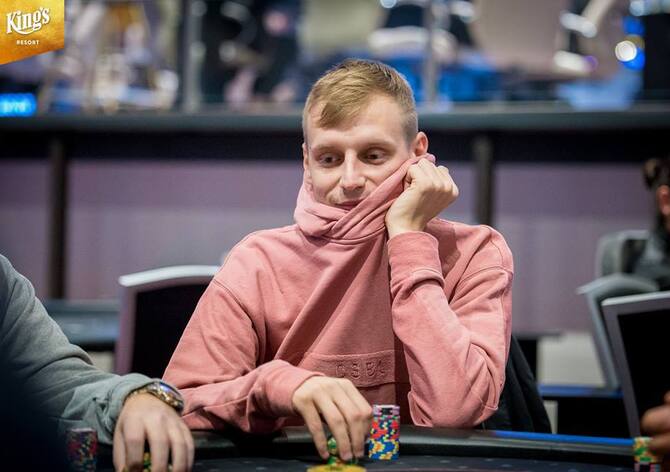WSOPC: Slovenský den. Blaško třetí v Mixu, Desset zaútočí v &quot;sedmičkách&quot;