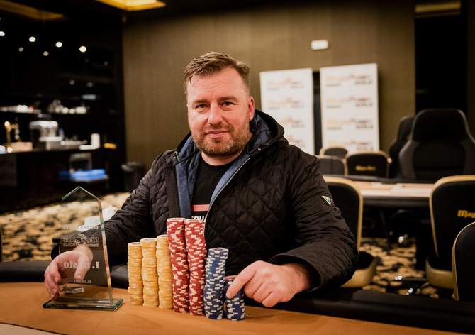 Milionový High Roller ve Vestci u Prahy opanoval po dealu Karlos!
