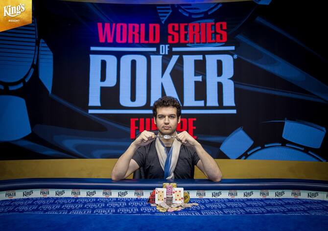 Michael Addamo zvítězil v €25K WSOPE High Rolleru, Martin Kabrhel s Pavlem Binarem v druhé desítce