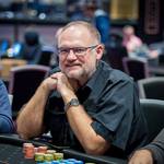 Main Event EPT Prague: 14 českých postupů z druhého startovního dne!