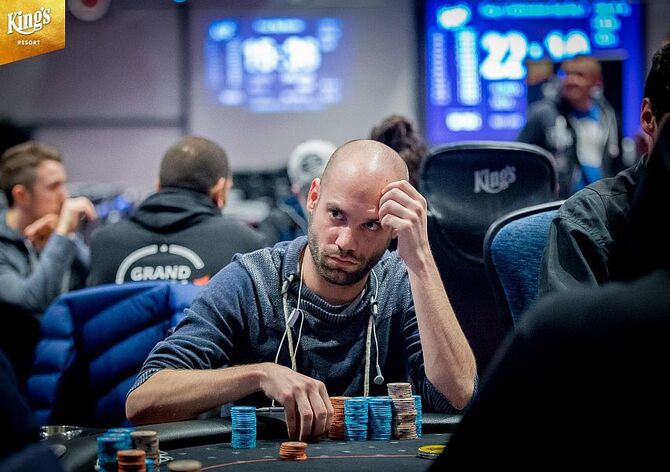 King&#039;s Celebration Cup €500K GTD zakončen dealem posledního kvarteta, z Čechů nejlepší Danny Ernest!