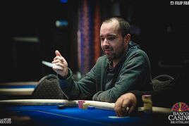 Bratislavský Thirty Grand chipleaduje po prvních flightech Igor Panák