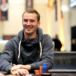 Finálovou šestku v CPP $250.000 Super High Rolleru vede Němec Steffen Sontheimer