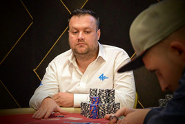 PFS Main Event 5M: Papén řádí. V 1B nestačil na jediného soupeře