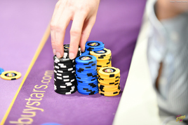 Rebuy Stars Plzeň Area: Pondělní Area Cup ukončen 5-way dealem