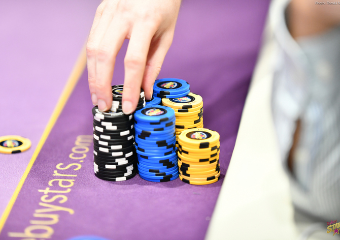 Rebuy Stars Plzeň Area: Pondělní Area Cup ukončen 5-way dealem