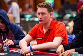 EPT: Michal Schuh skončil 32. Poslední šestnáctce chipleaduje Němec Michaelis