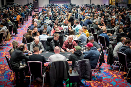 King’s: 455 entries v prvním flightu ME Dutch Classics €200K GTD!