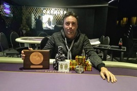 RebuyStars: Trofej z Brno Poker Festu zůstává doma, do vitríny si jí uloží Borda!