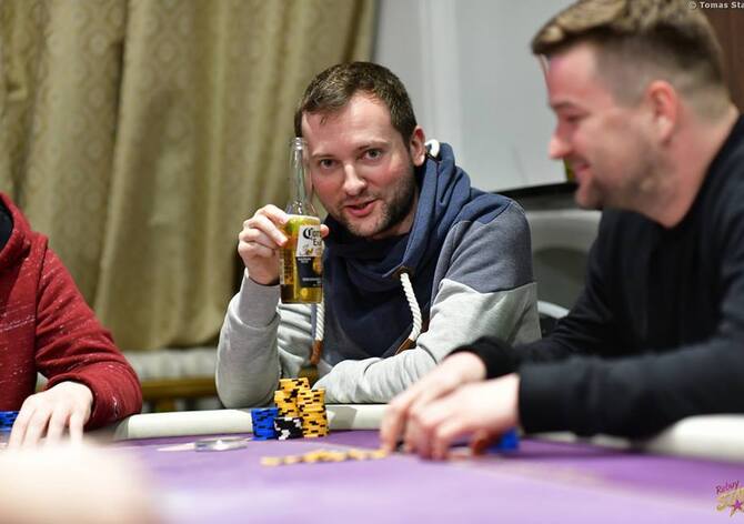 Savarin: Michal Mrakeš šampionem KO High Rolleru