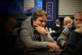 IPS €552K GTD: Přes 2.700 entries! Garance padla! V sobotu zářil Roman Chochola