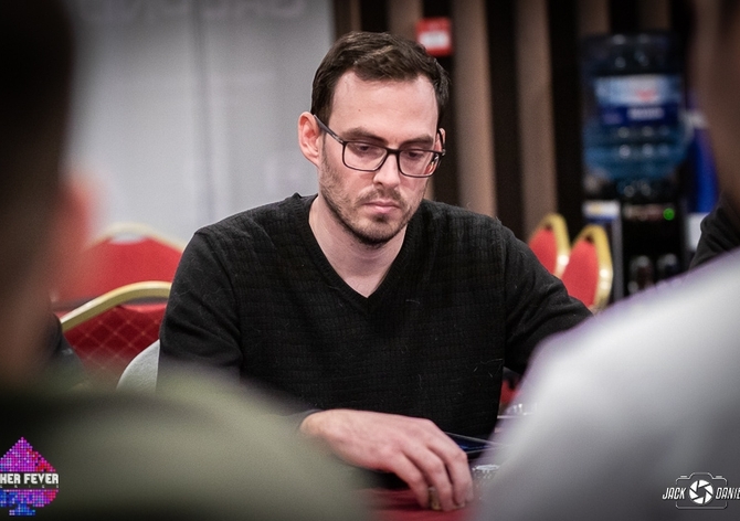 Poker Fever Series: Česká jízda ve dni 1B Main Eventu
