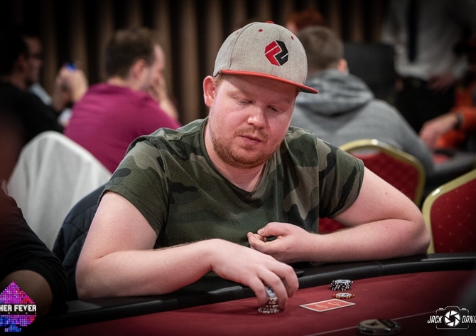 PokerStars: Šimko, Horák i Houžvíček na finálových stolech dosáhli na medaile
