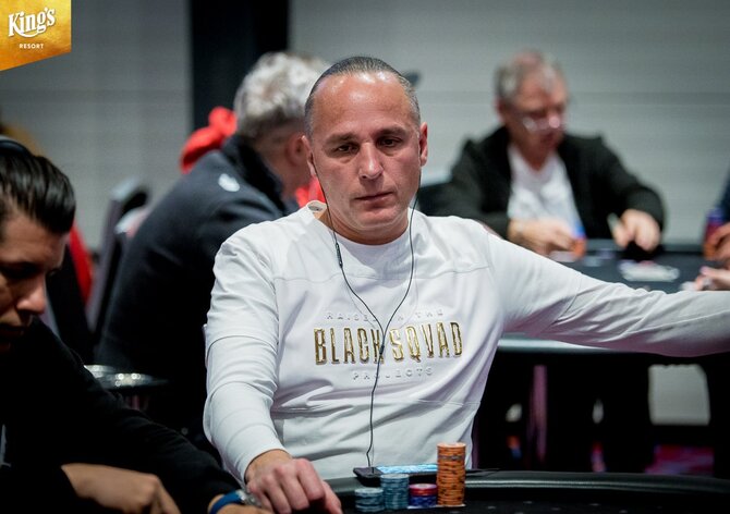 WSOPE: Lón s Kocábem slaví postup v MINI Main Eventu, náramek z PLO získal Dudley