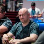 WSOPC: Kdo si zahraje ve druhém dni Main Eventu?