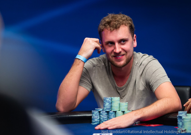 Ryan Riess a Manig Loeser si zahrají na finálovém stole EPT Monte Carlo