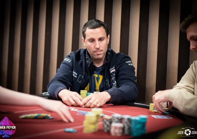 Poker Fever Cup: Po dnech 1CD se na celkový chiplead vyhoupl Petr Vlček