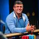 Leon Tsoukernik přišel o chiplead ve $13K Triton Short Decku