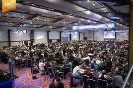 IPS Main Event v King’s: Do dne 2 postoupilo 23 Čechů a 9 Slováků