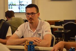 EPF Main Event €300K GTD: Závěrka, Prokop a Ticháček ve finálovém dni