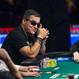 WSOP Main Event: Ensan stále v čele, Gates se přiblížil. Zbývá pět hráčů!