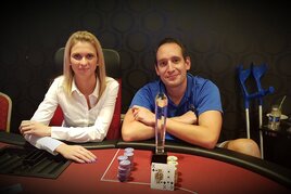 August Trophy Special v G4G Děčín byl završen 4-way dealem, trofej odnáší Martin Š.