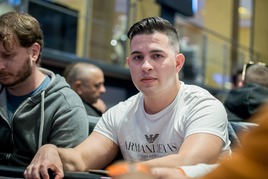 Main Event FPF v King`s: Dva postupy za dva flighty - Guláš jde dál z 1B, Asatrjan z 1C