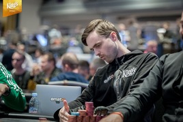 Main Event WSOPE €5M: Československou družinu do dne 3 povede Martin Kabrhel