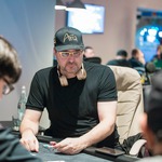 Hellmuth vs Negreanu: Sázkové kanceláře favorizují Hellmutha!