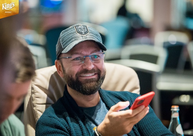 Polk vs Negreanu: Daniel přetáčí kola heads-upu na svou stranu!