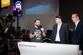 Záznam finále WSOPE Main Eventu v České televizi: Co říkal David Do? A co Daniel Negreanu?