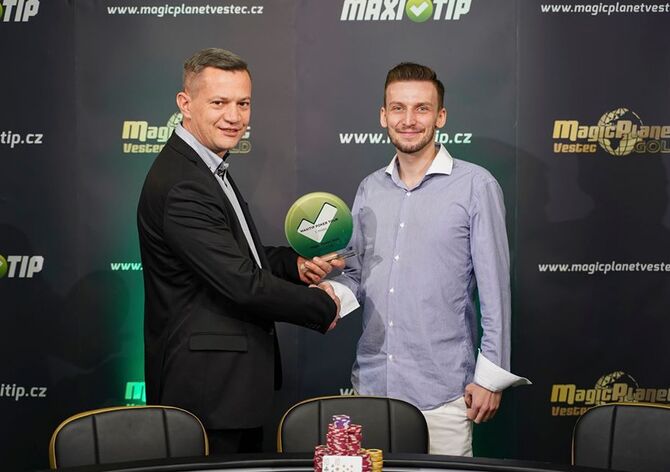 Vítek Pešta zvítězil ve vesteckém High Rolleru Maxitip Poker Tour! Leoš Mareš čtvrtý