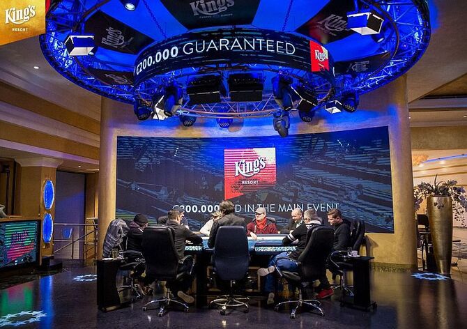 Chipleaderem finálového stolu King's PLO Week Main Eventu je Srb Balinca