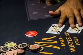 V Rakousku zuří kasinová válka. Těží z toho pohraniční pokerroomy