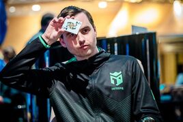 WSOPC: Pět Čechů v semifinálovém dni Main Eventu