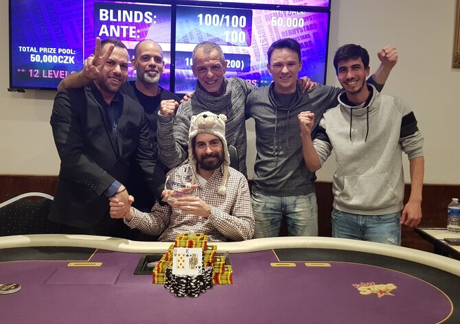 ME IPC Poker Tour: Tal Raz uhájil trofej, se kterou si ze Savarinu odváží 547.500 Kč