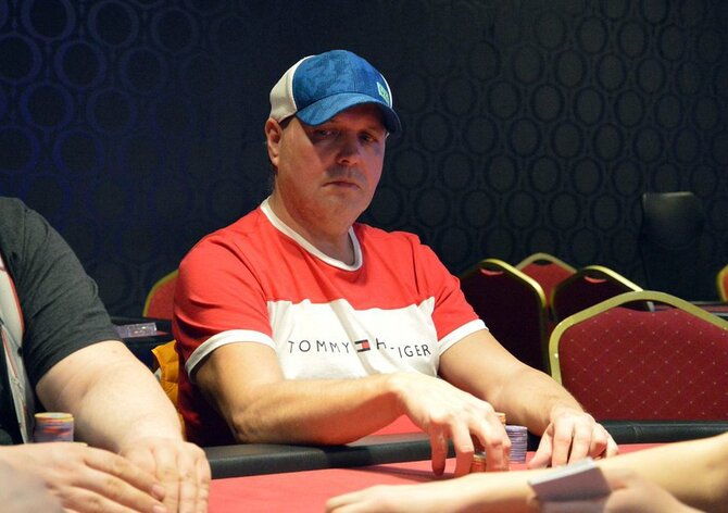 Roman Bláha si z mělnického FPT Main Eventu odvezl po dealu 27.300 Kč!