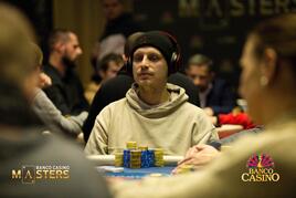 Andrej Desset je masivním chipleaderem velkého finále Banco Casino Masters. Stream od 19:00